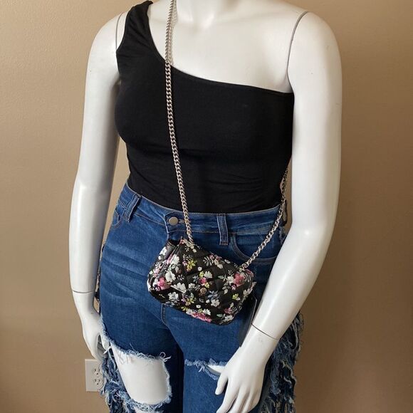 NWT Steve Madden Black Floral Purse w/ Matching Mini Pouch -l - Picture 15 of 16